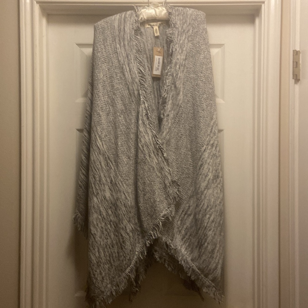 Michael Stars Poncho (NWT)